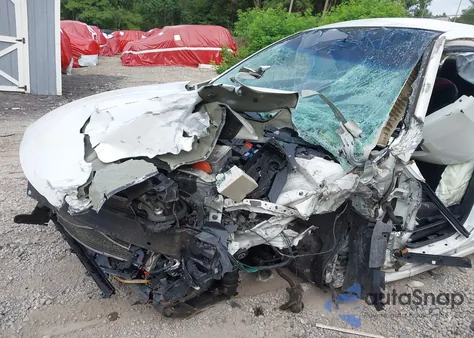 2009 Nissan Altima Hybrid z USA, uszkodzony, nr VIN 1N4CL21E39C152091